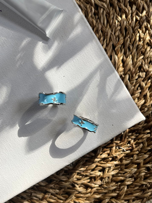 Wavy Enamel Couple Rings