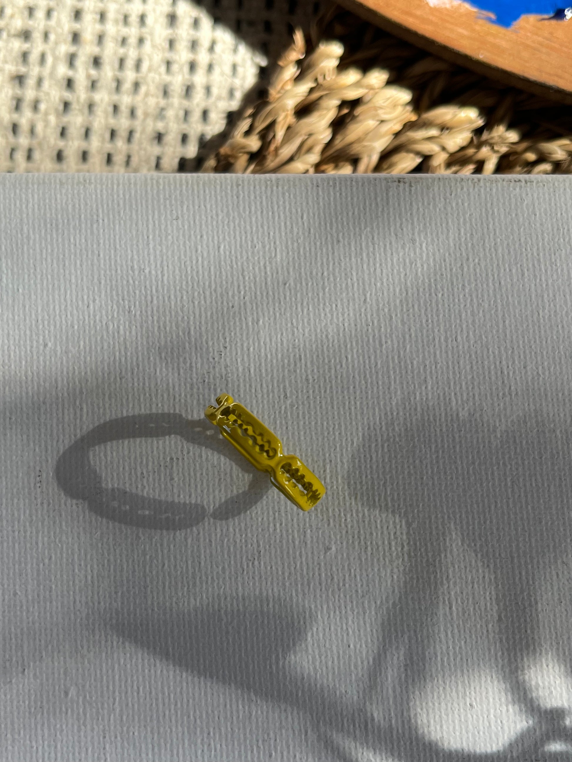 Yellow Wave Pattern Blade Ring 3